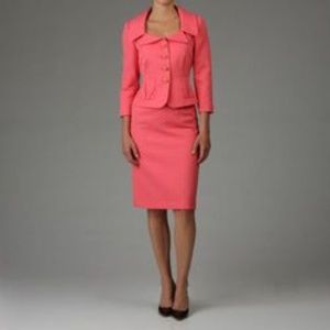 Tahari skirt suit size 6p